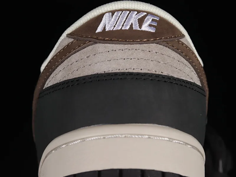 All Categories Nk SB Dunk Series Nk SB Dunk Low Low-top sneakers Otomo Katsuhiro x Nk SB Dunk Low "Steamboy OST" Otomo Katsuhiro co-branded SB low-top sports and leisure sneakers LF0039-003